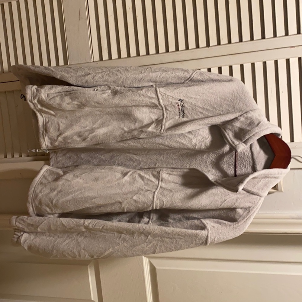 Columbia sweater